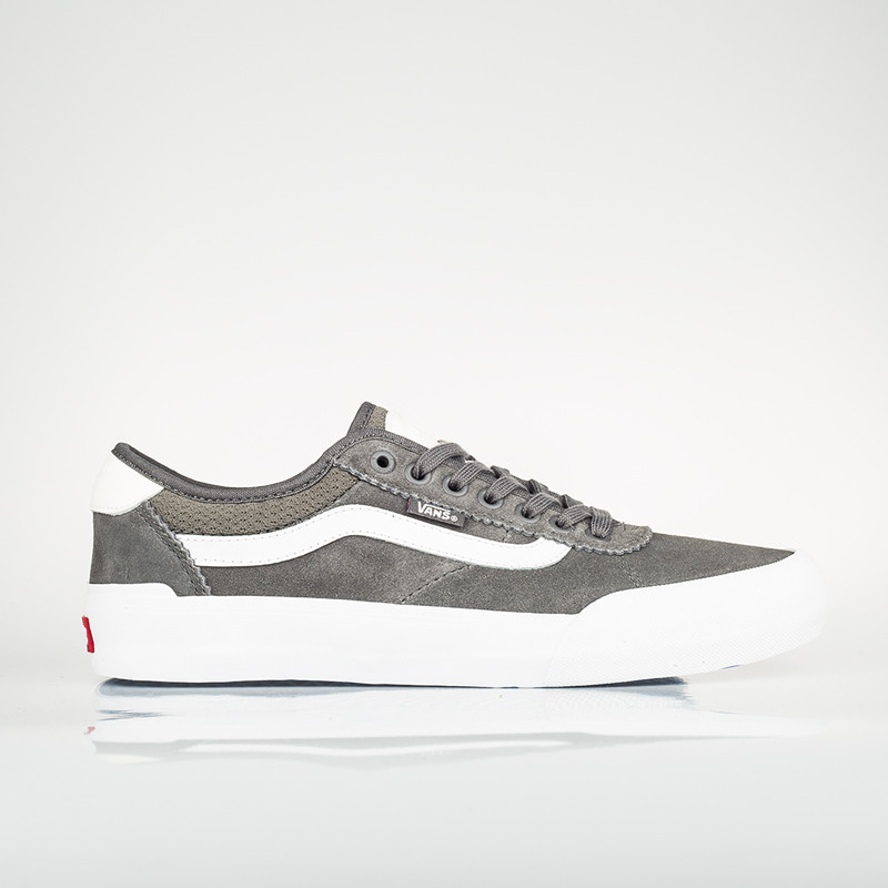 vans chima pro